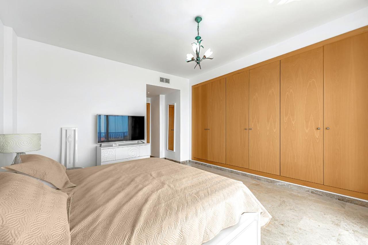 Spacious Ocean View Family Townhouse Puerto de Santiago  Exterior photo
